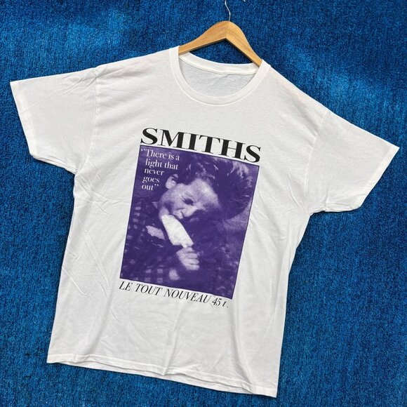 The Smiths There Is a Light That Never Goes Out Rock Band T-Shirt Large - Picture 3 of 4